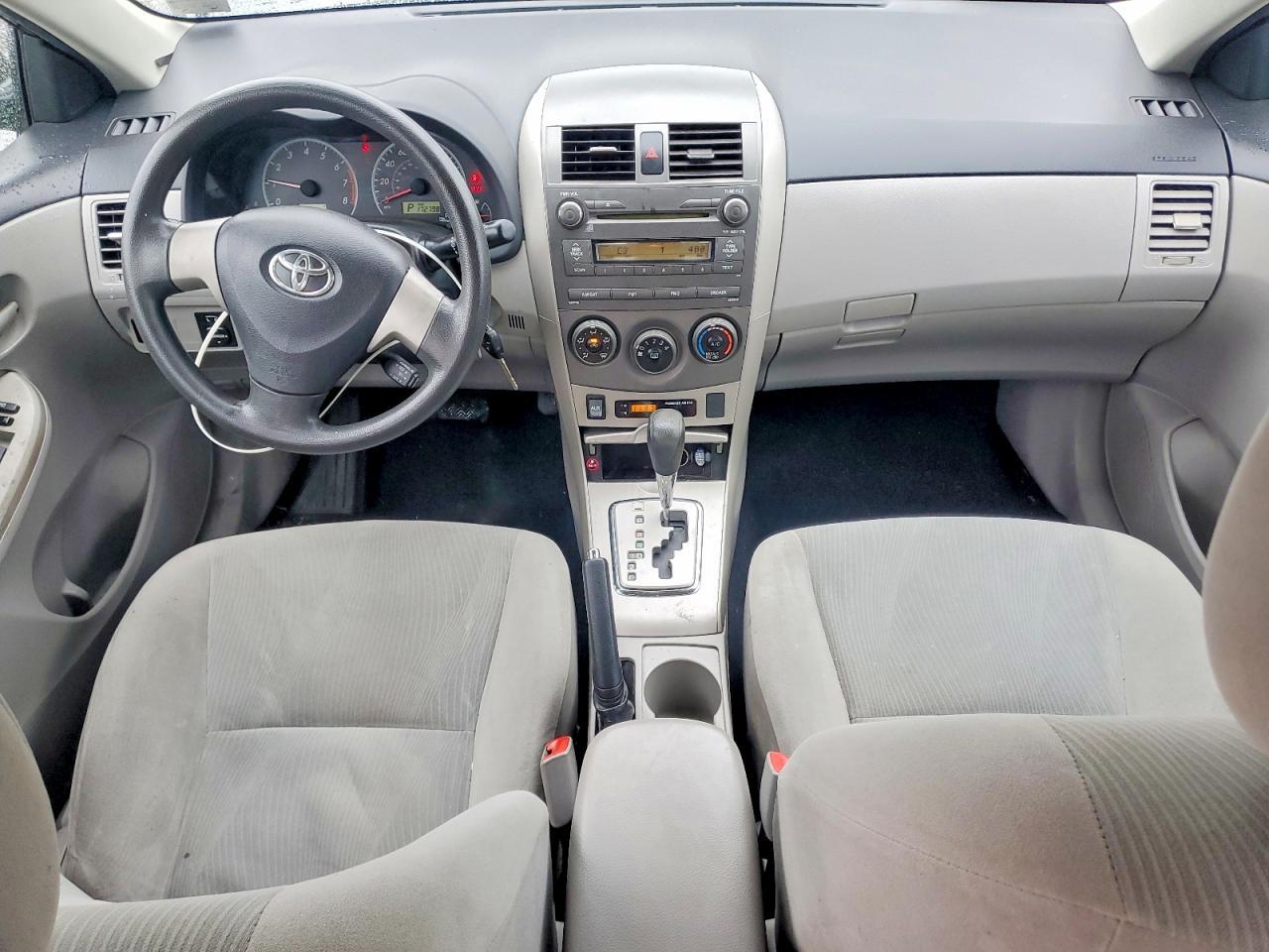 2014 Toyota Corolla L - zdjęcie 8