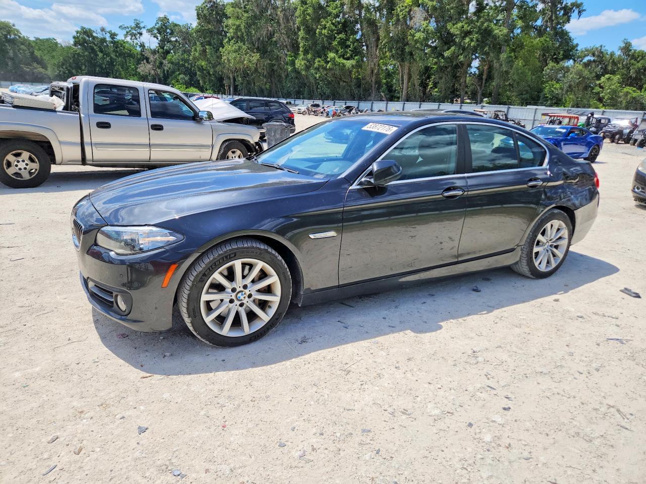 2015 BMW Seria 5 535i - zdjęcie główne