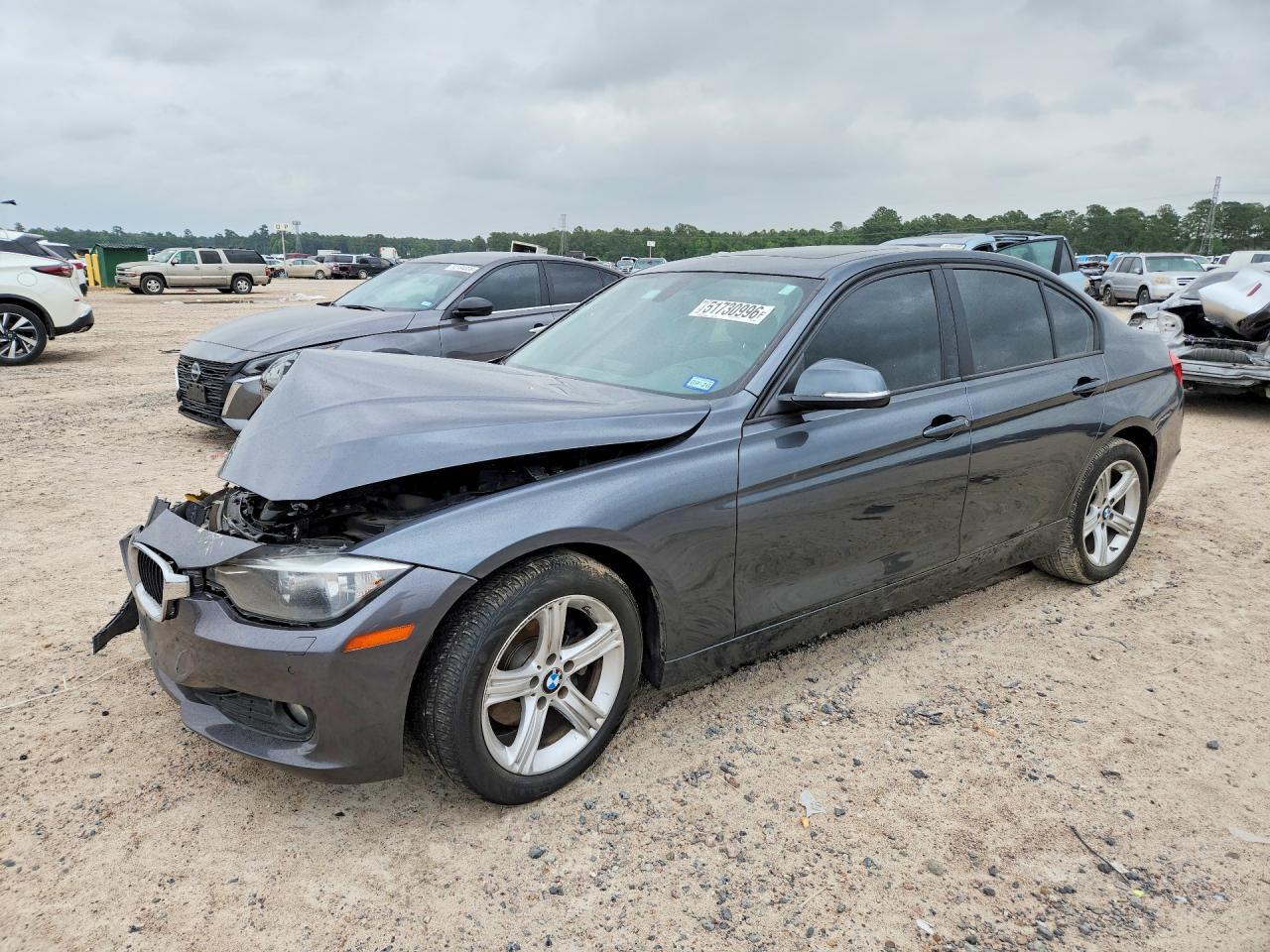 2015 BMW 320 I xDrive - zdjęcie główne