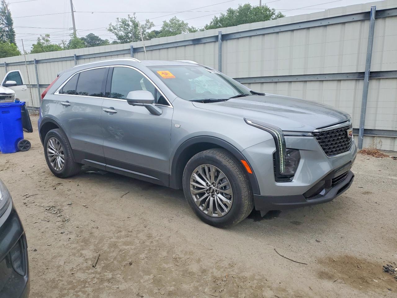 2025 Cadillac Xt4 Premium Luxury - zdjęcie 4