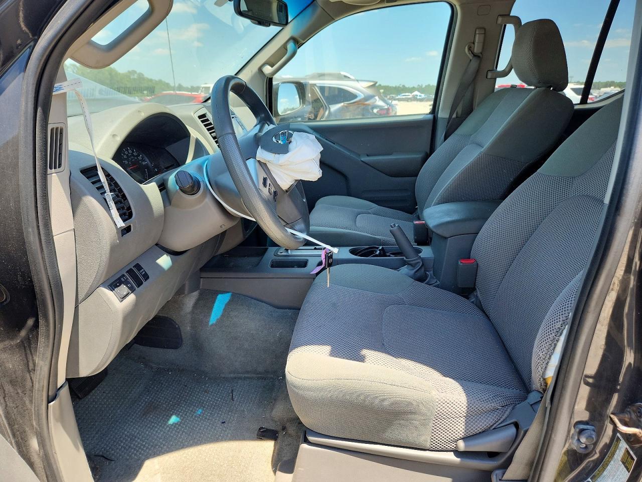2015 Nissan Frontier S - zdjęcie 7