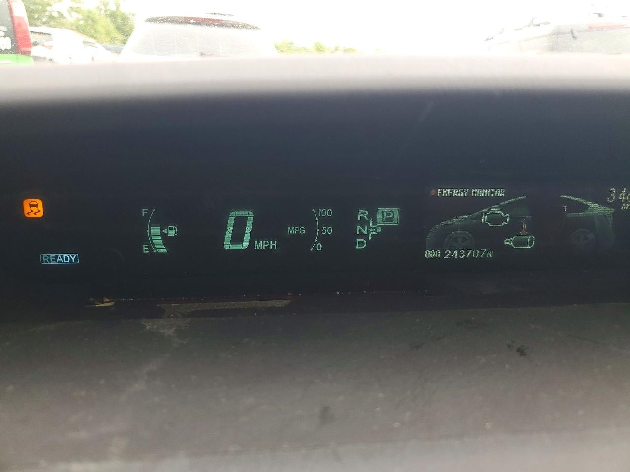 2013 Toyota Prius Plug-In Hybrid Base - zdjęcie 9