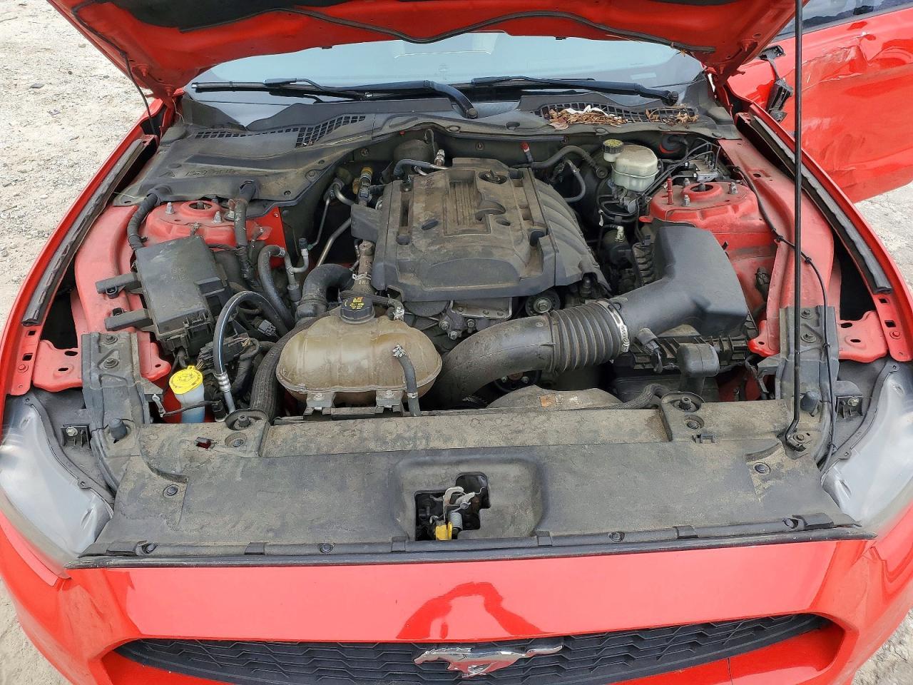 2016 Ford Mustang - zdjęcie 11