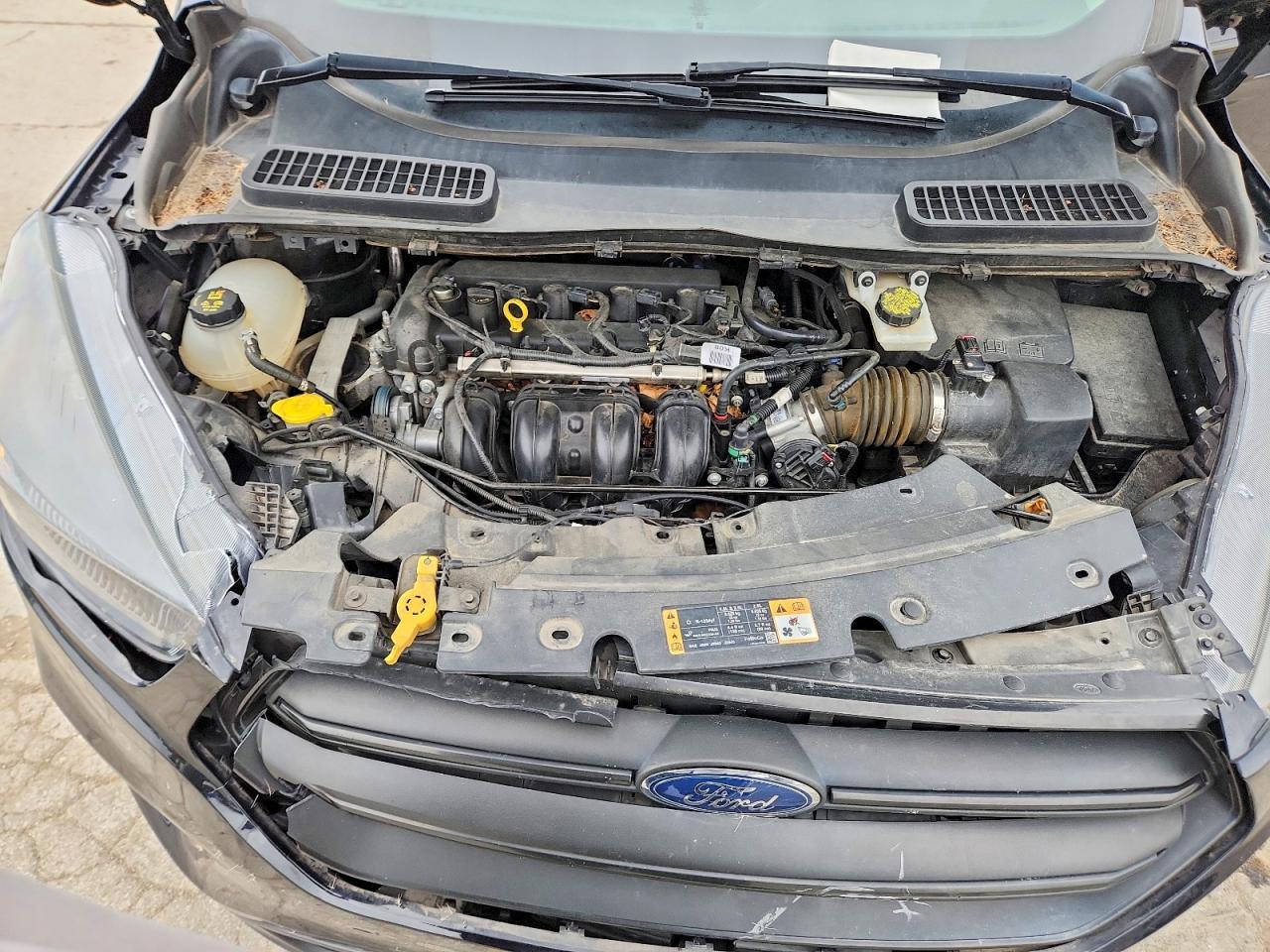 2019 Ford Escape S - zdjęcie 12