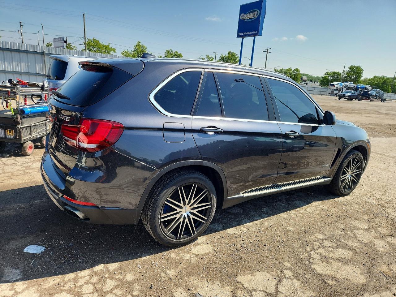 2015 BMW X5 xDrive50I - zdjęcie 3