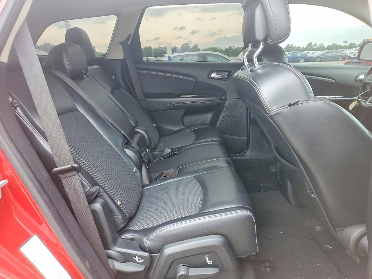 2018 Dodge Journey Crossroad - zdjęcie 11