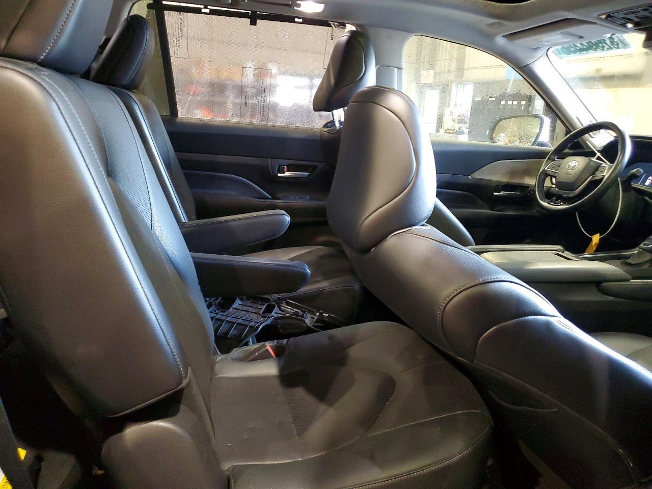 2024 Toyota Grand Highlander Hybrid Xle - zdjęcie 11
