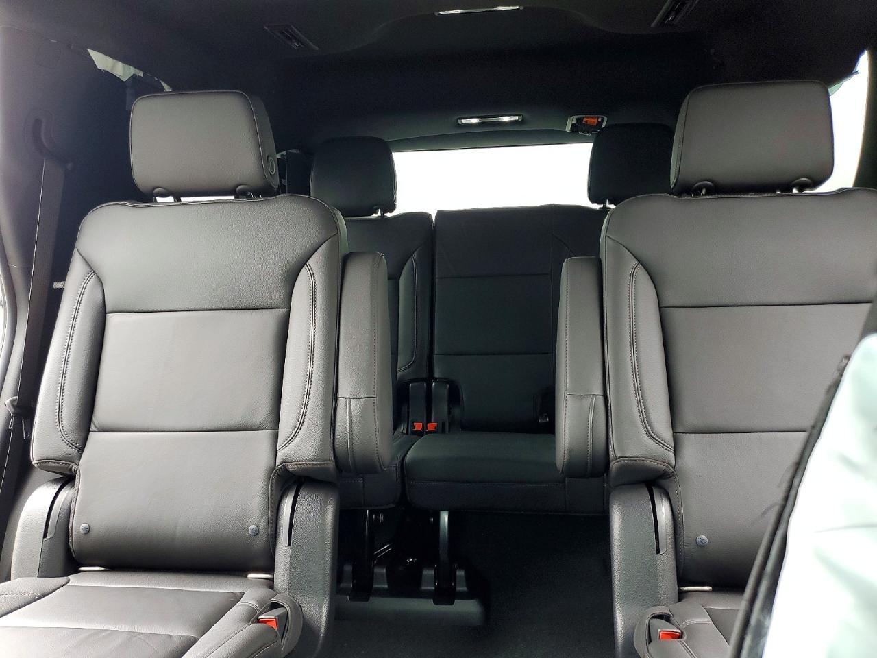 2021 Chevrolet Tahoe K1500 Z71 - zdjęcie 10