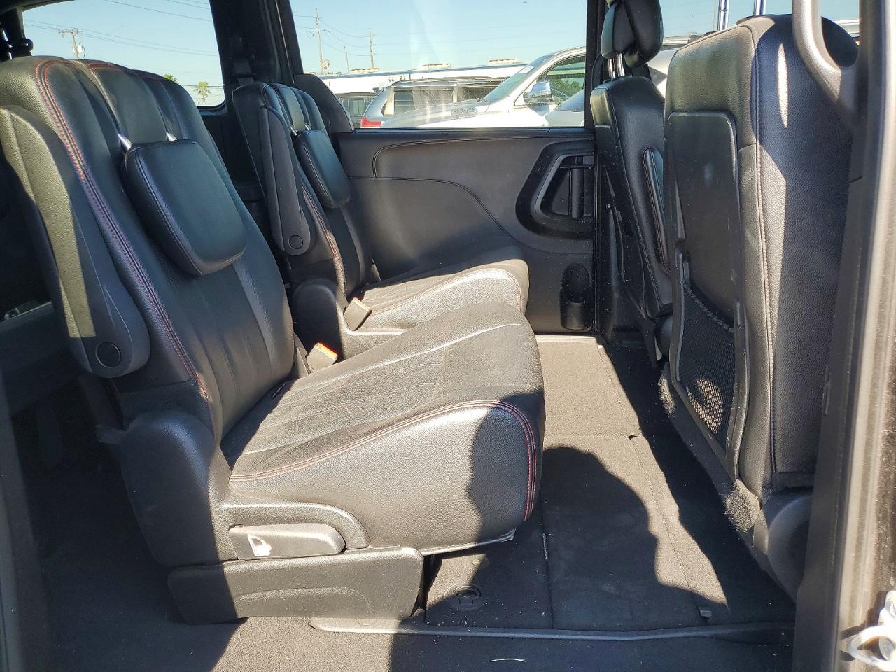 2020 Dodge Grand Caravan Gt - zdjęcie 11