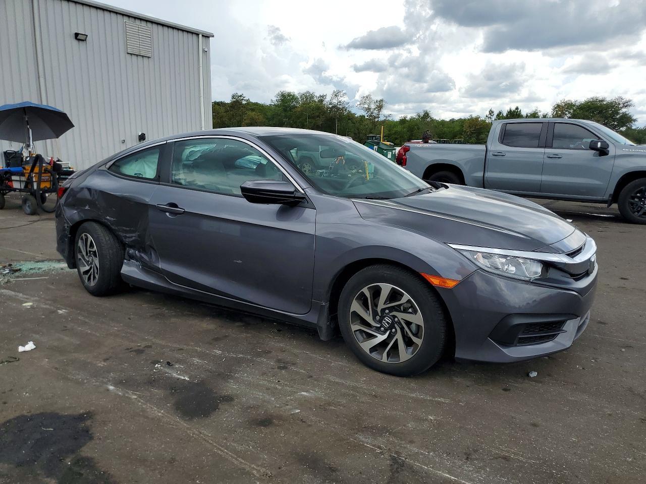 2018 Honda Civic Lx - zdjęcie 4