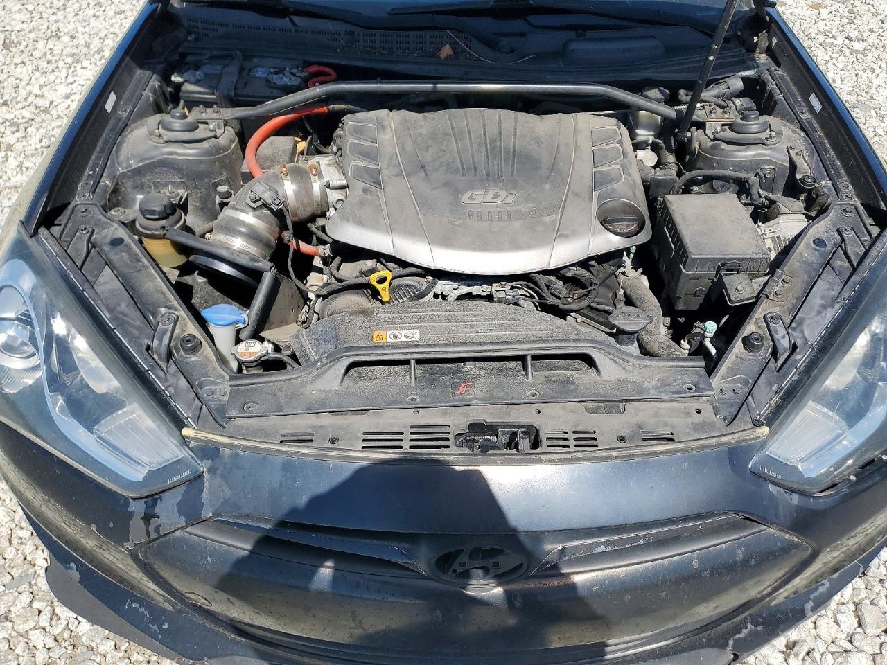 2016 Hyundai Genesis Coupe 3.8L - zdjęcie 11
