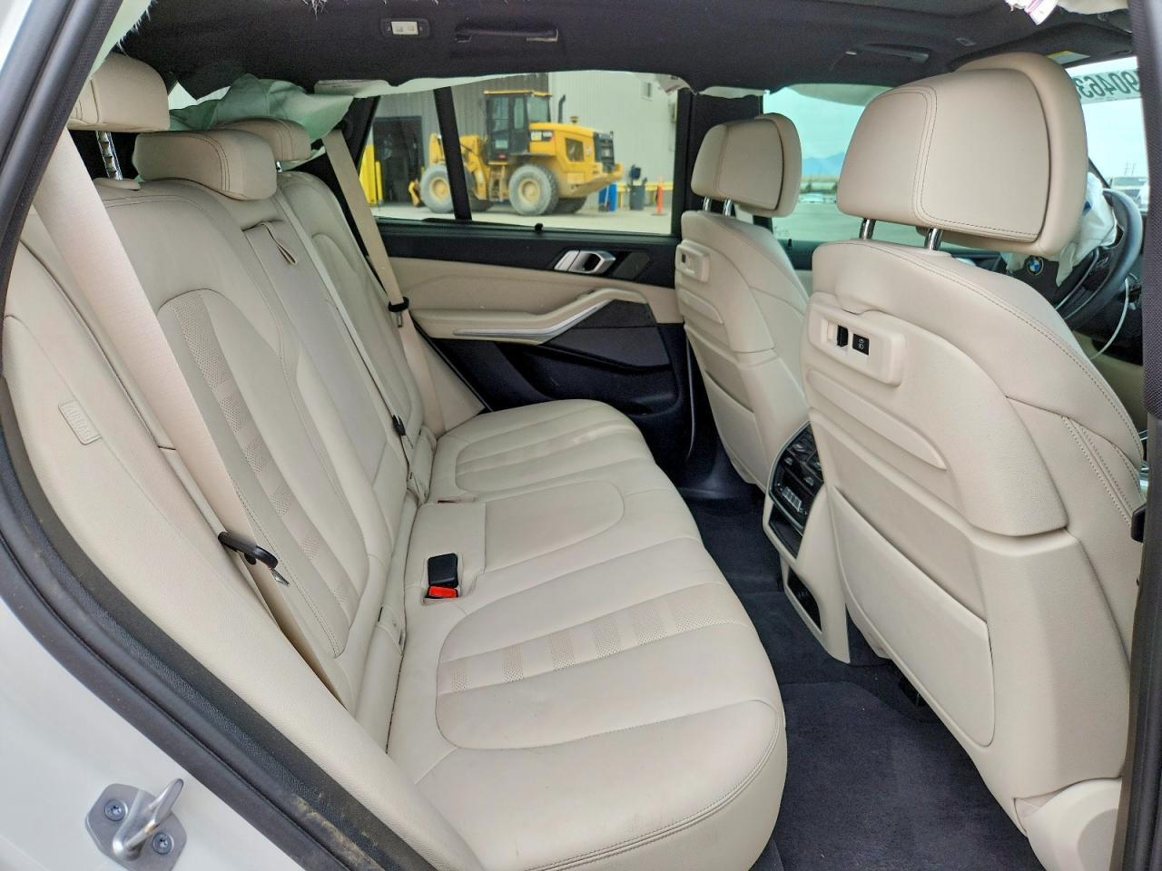 2021 BMW X5 xDrive45E - zdjęcie 10