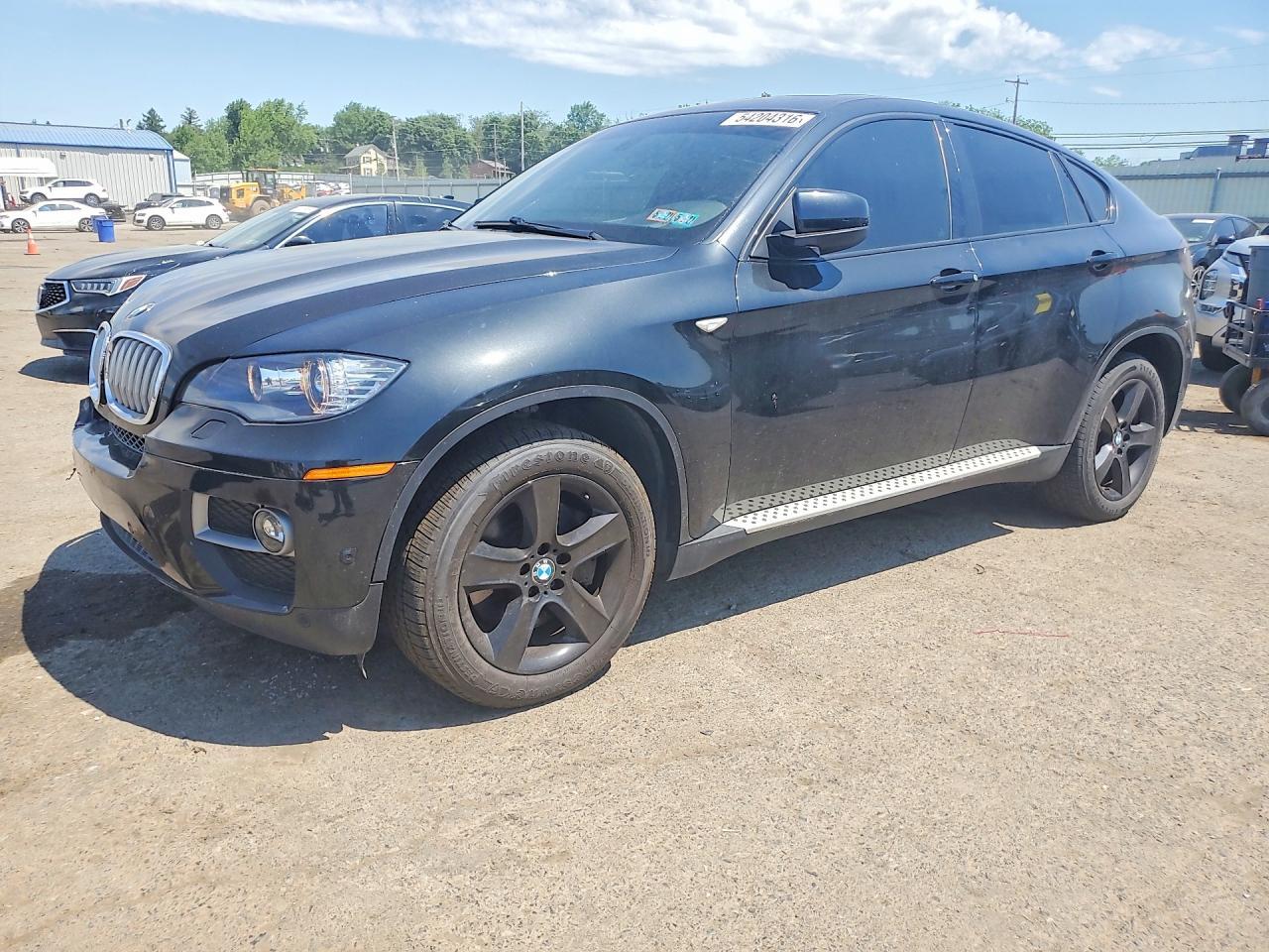 2014 BMW X6 xDrive50I - zdjęcie główne