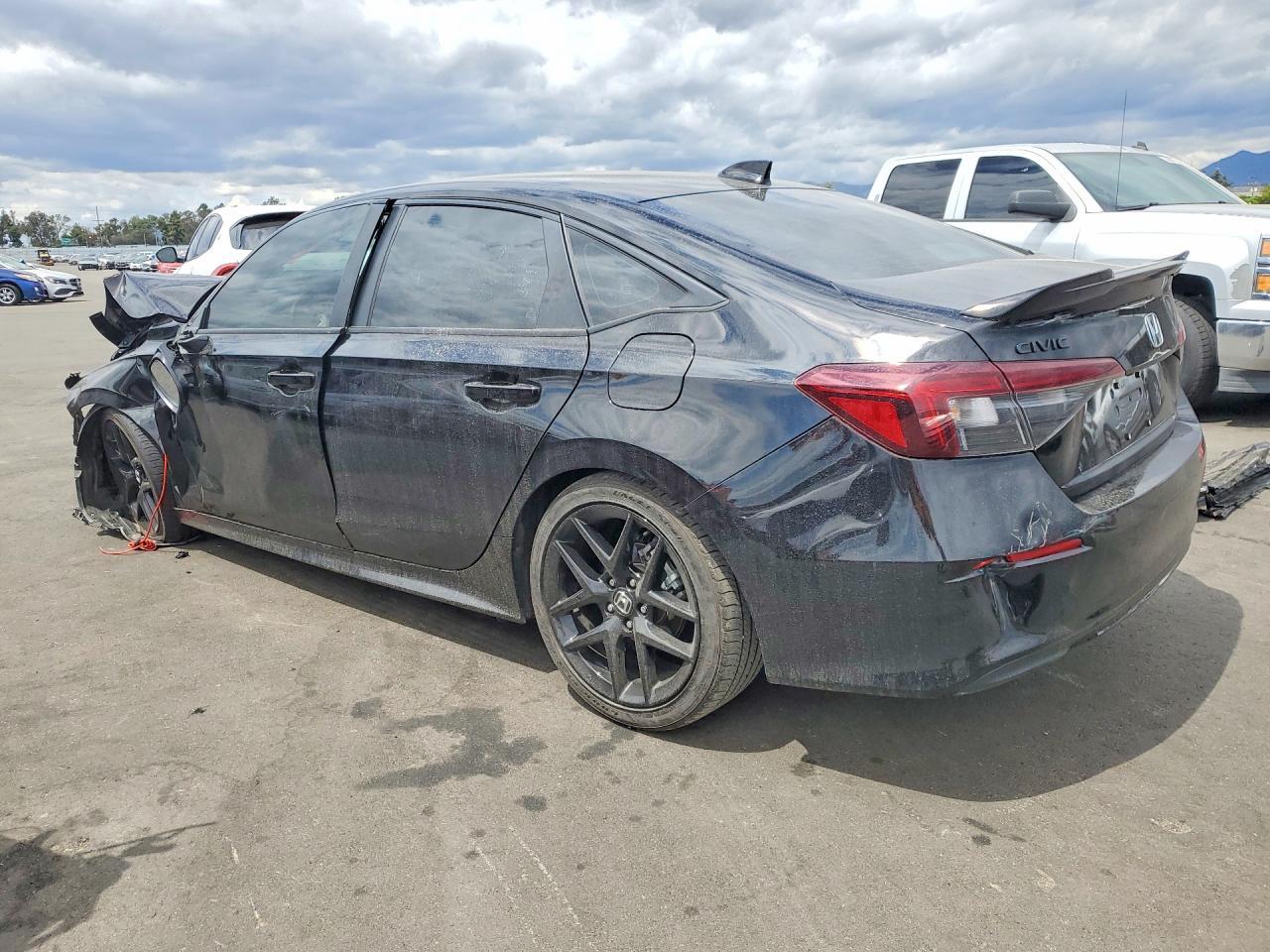 2026 Honda Civic Sport - zdjęcie 2
