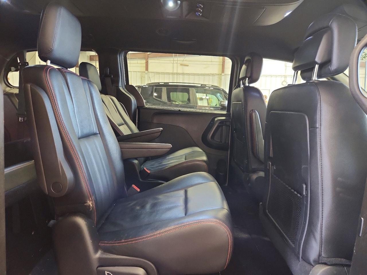 2019 Dodge Grand Caravan Gt - zdjęcie 10