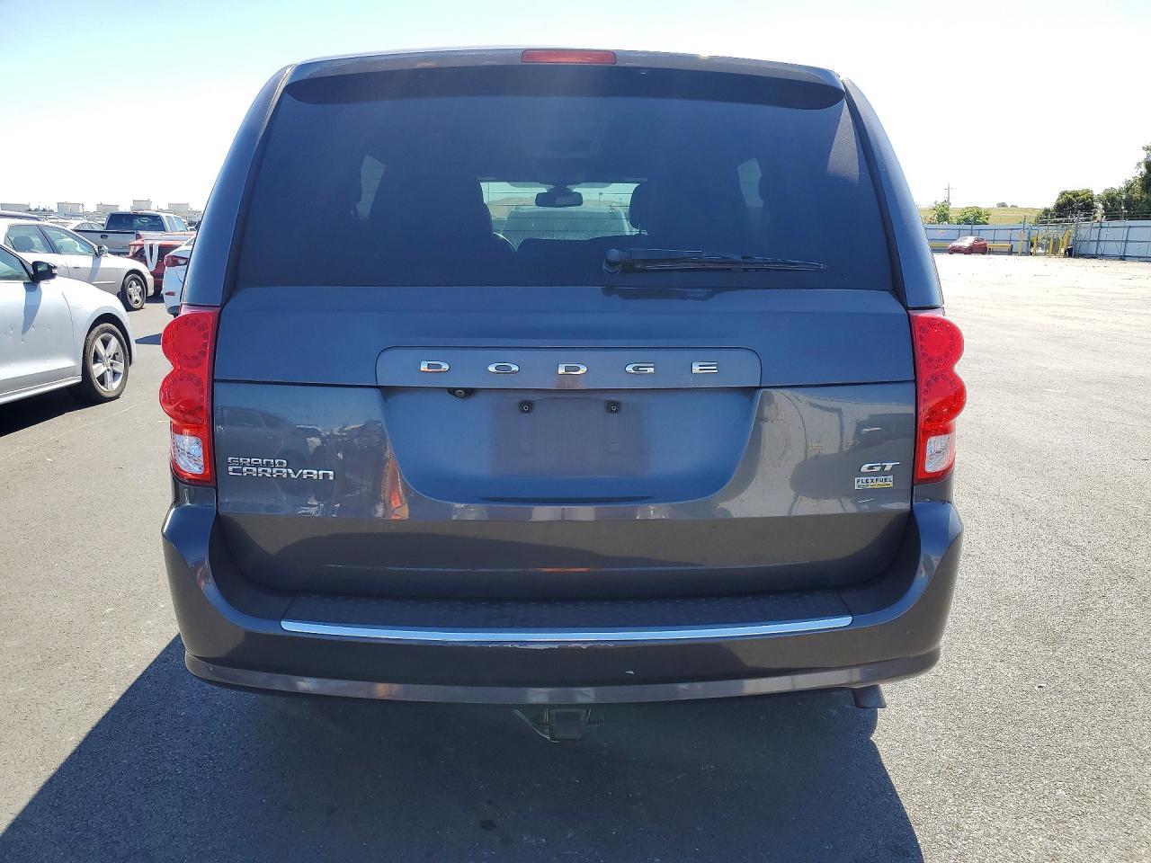 2019 Dodge Cara Grand - zdjęcie 6
