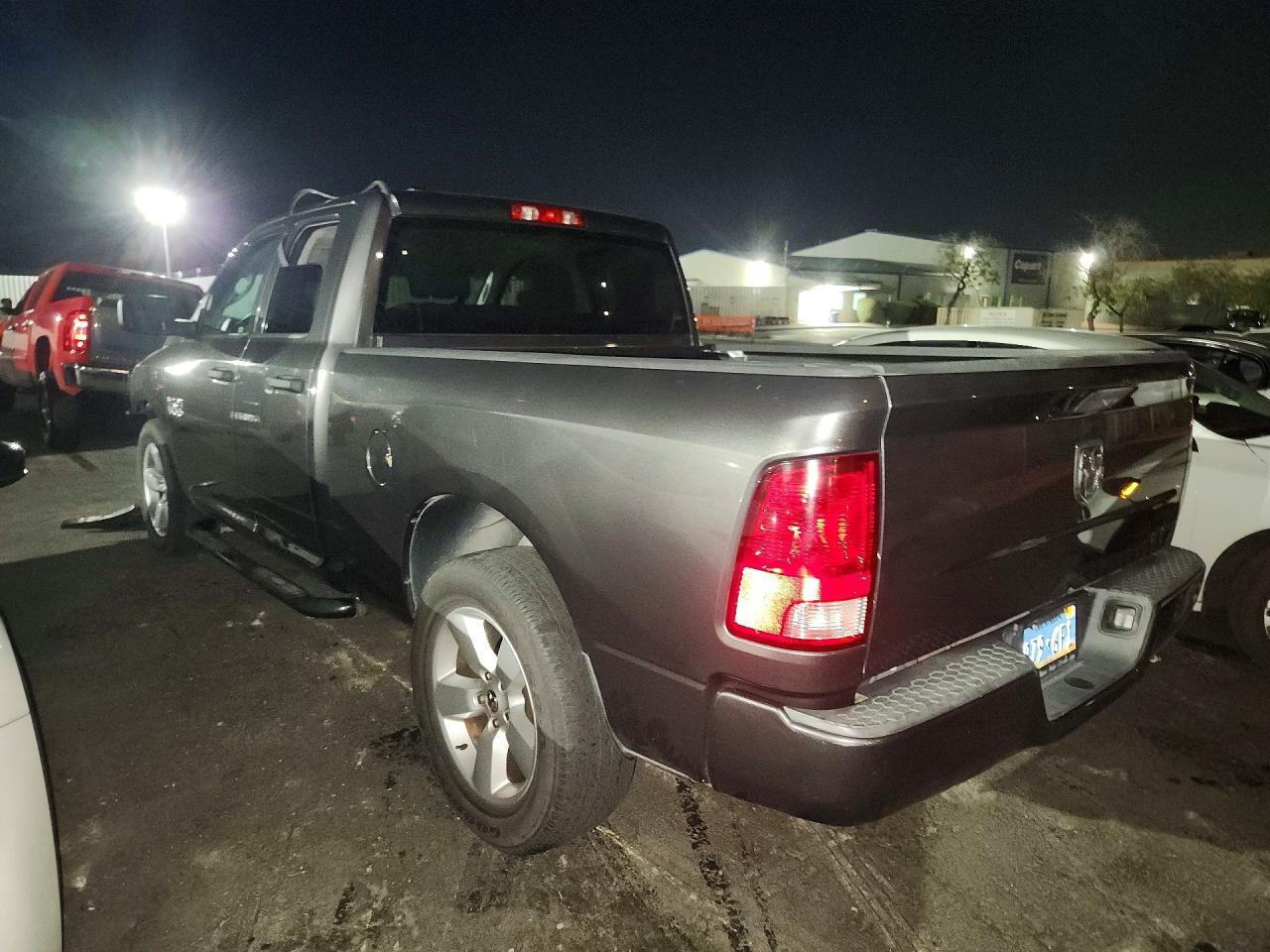 2016 Ram 1500 St - zdjęcie 2
