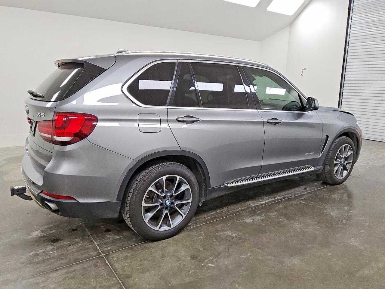 2017 BMW X5 xDrive35I - zdjęcie 3
