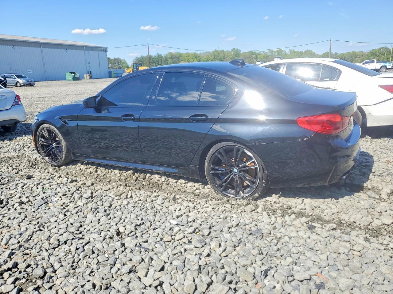 2019 BMW M5 - zdjęcie 2