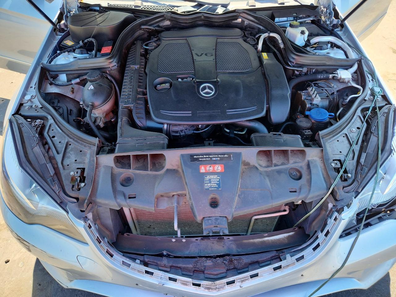2014 Mercedes-Benz E 350 - zdjęcie 11