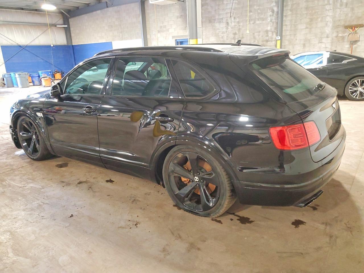 2019 Bentley Bentayga - zdjęcie 2