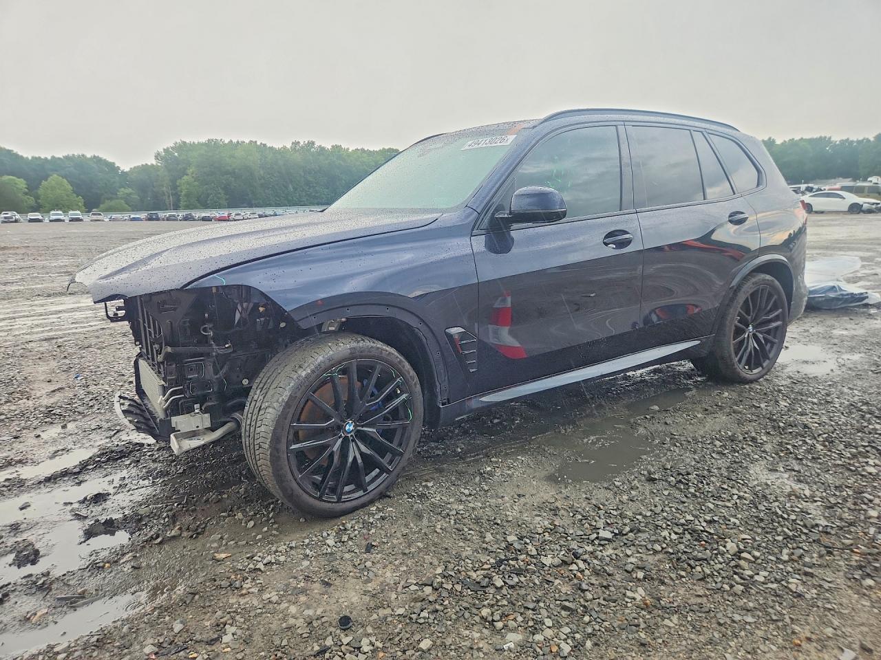2025 BMW X5 xDrive40I - zdjęcie główne