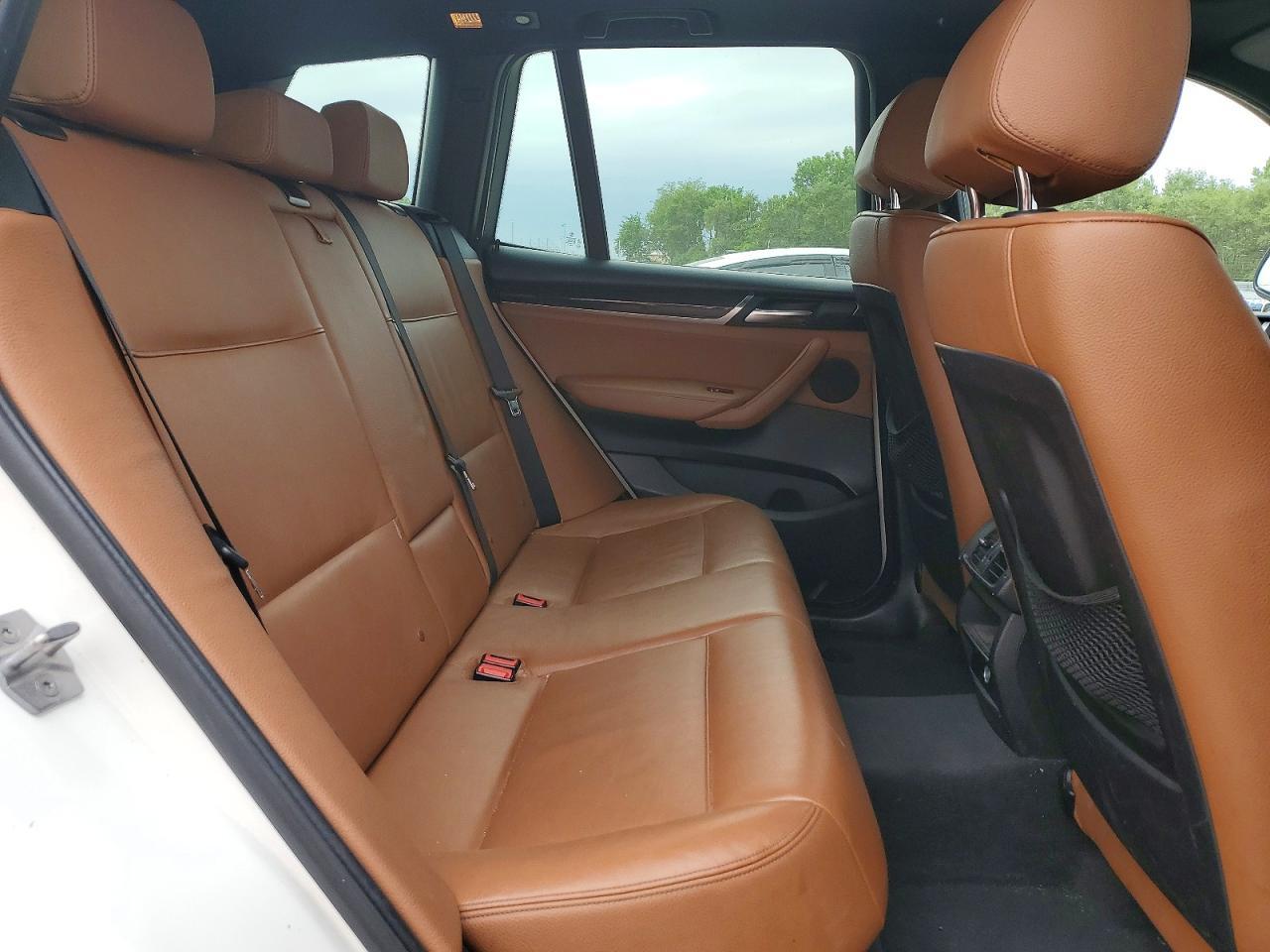 2016 BMW X3 xDrive28I - zdjęcie 11
