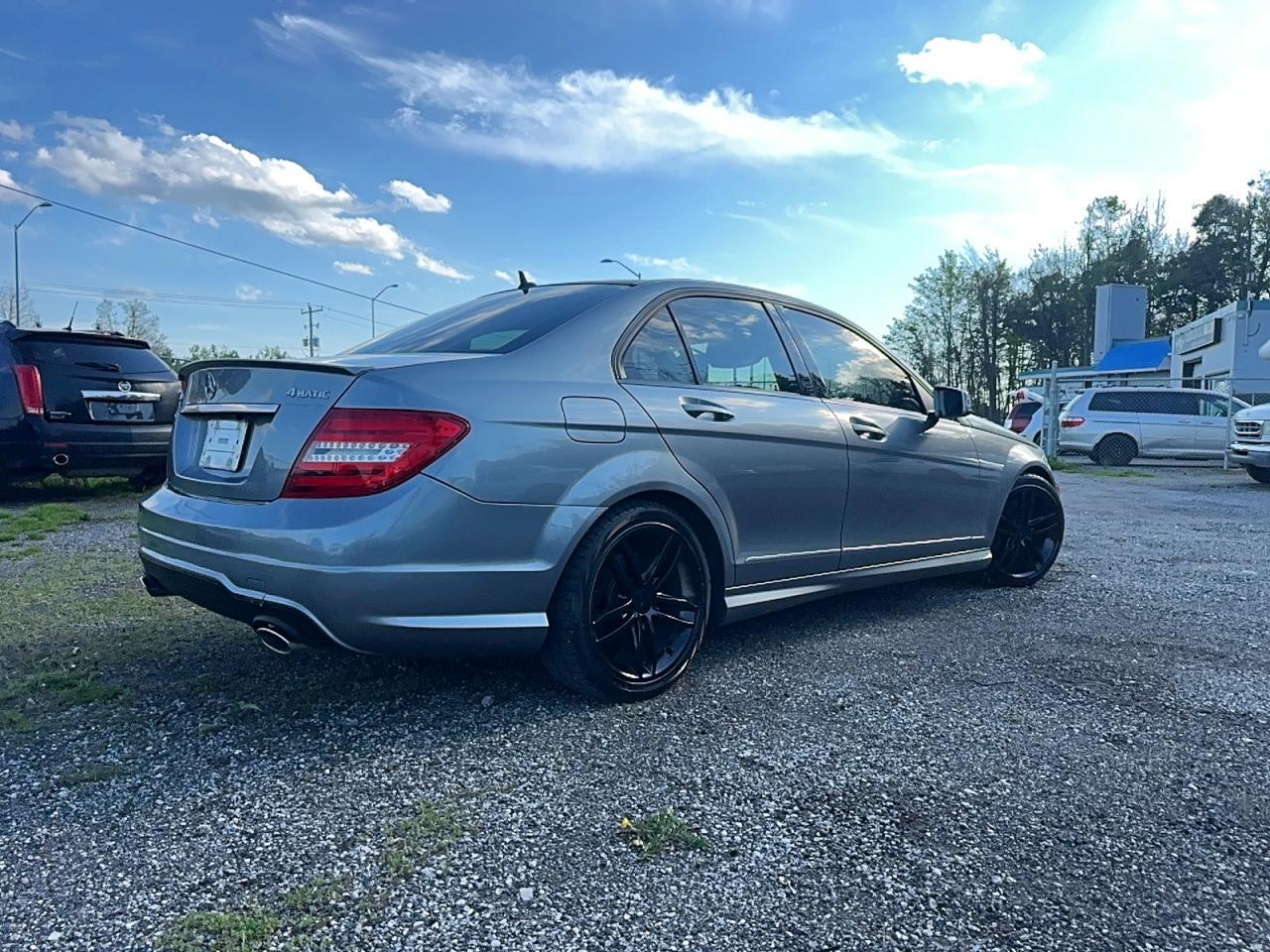 2013 Mercedes-Benz C 300 4Matic - zdjęcie 4