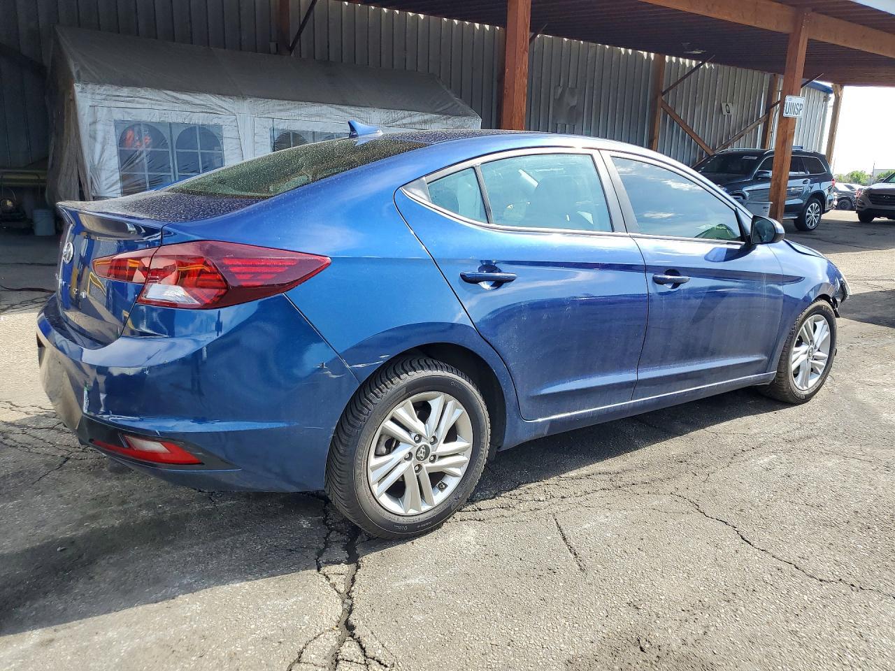 2020 Hyundai Elantra Sel - zdjęcie 3