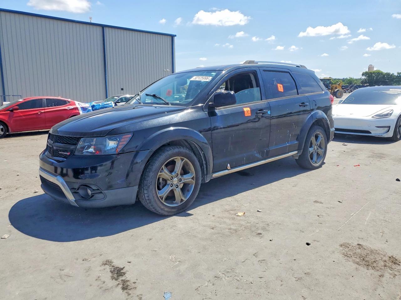 2017 Dodge Journey Crossroad - zdjęcie główne
