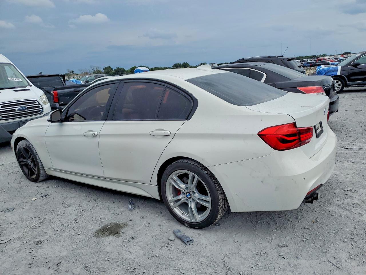 2016 BMW 328 Xi Sulev - zdjęcie 2