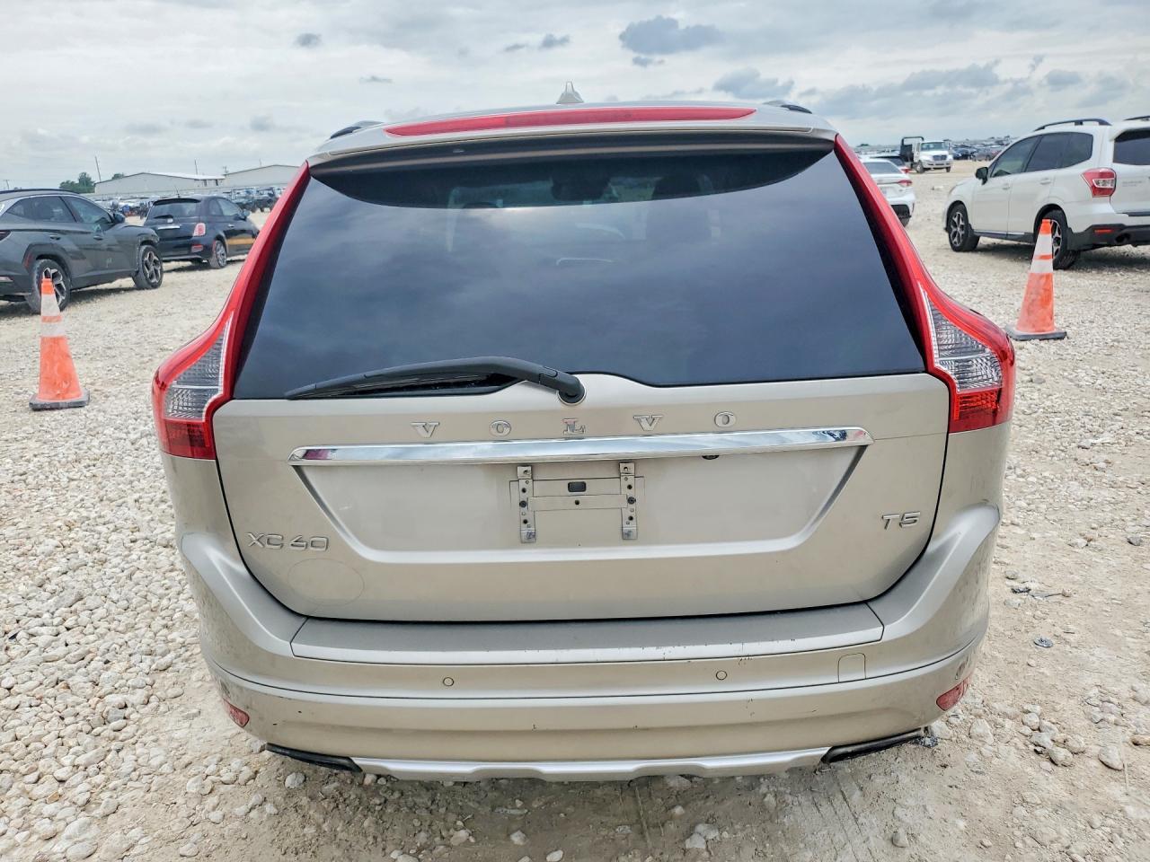 2015 Volvo Xc60 T5 Platinum - zdjęcie 6