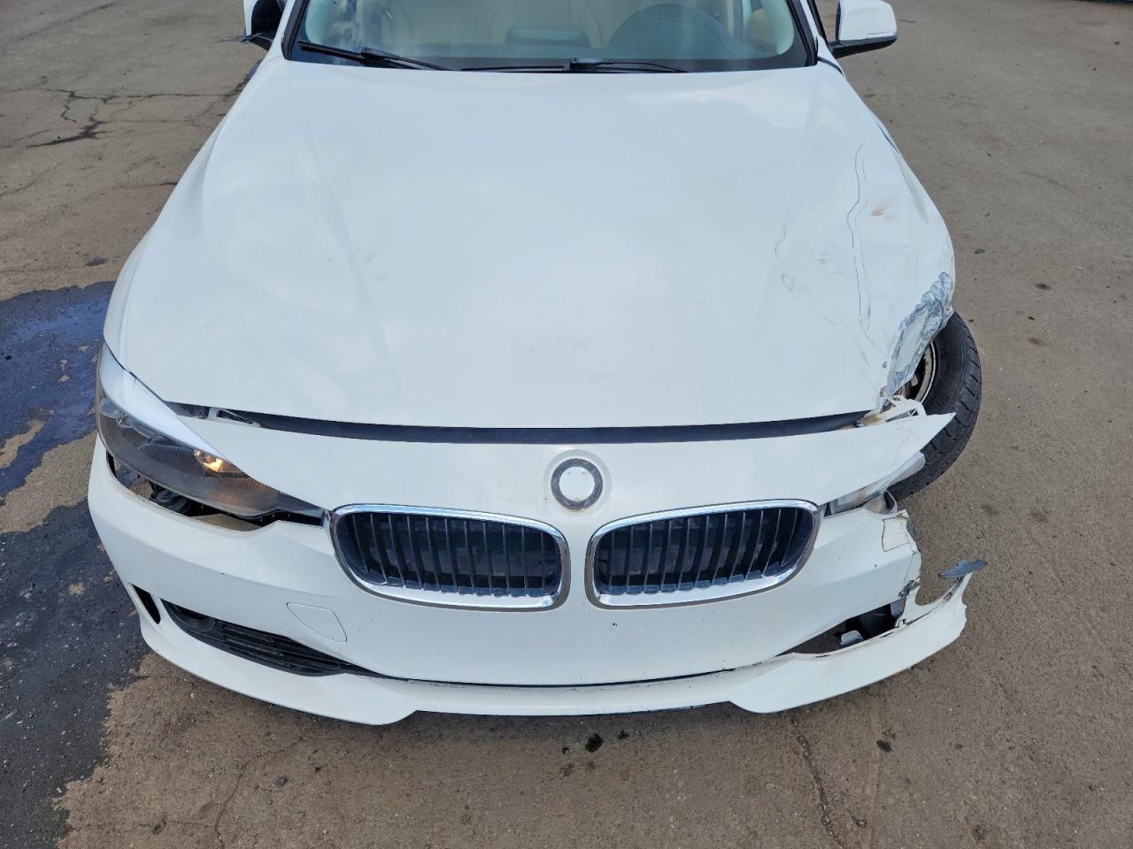 2013 BMW 320 I xDrive - zdjęcie 11