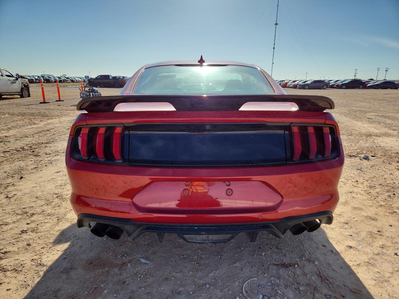 2021 Ford Mustang - zdjęcie 6