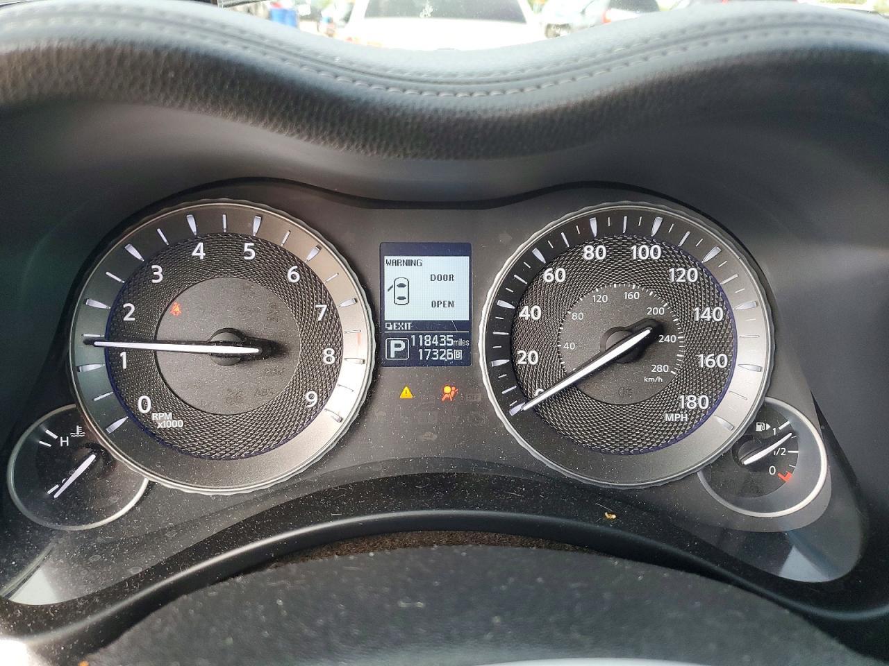 2015 Infiniti Q70 3.7 - zdjęcie 9