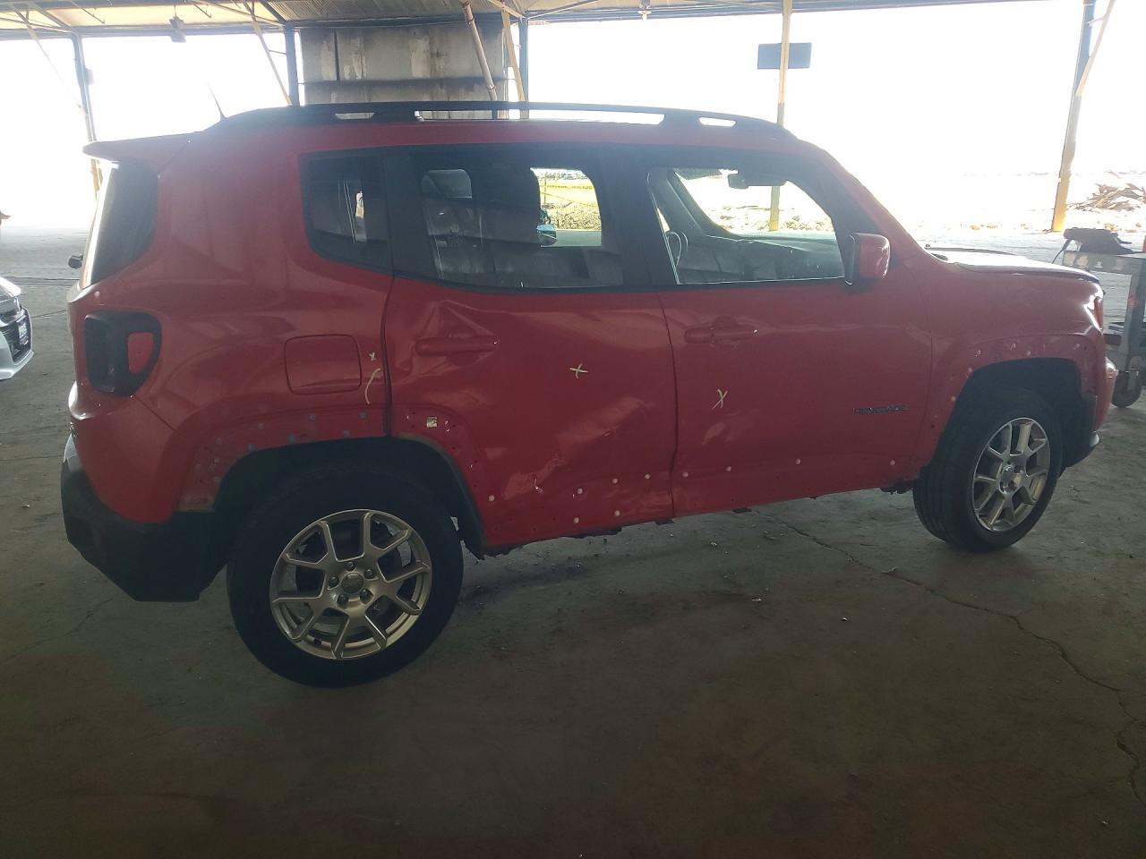 2020 Jeep Renegade Latitude - zdjęcie 3