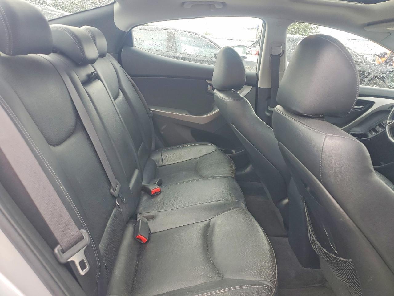 2013 Hyundai Elantra Limited - zdjęcie 10