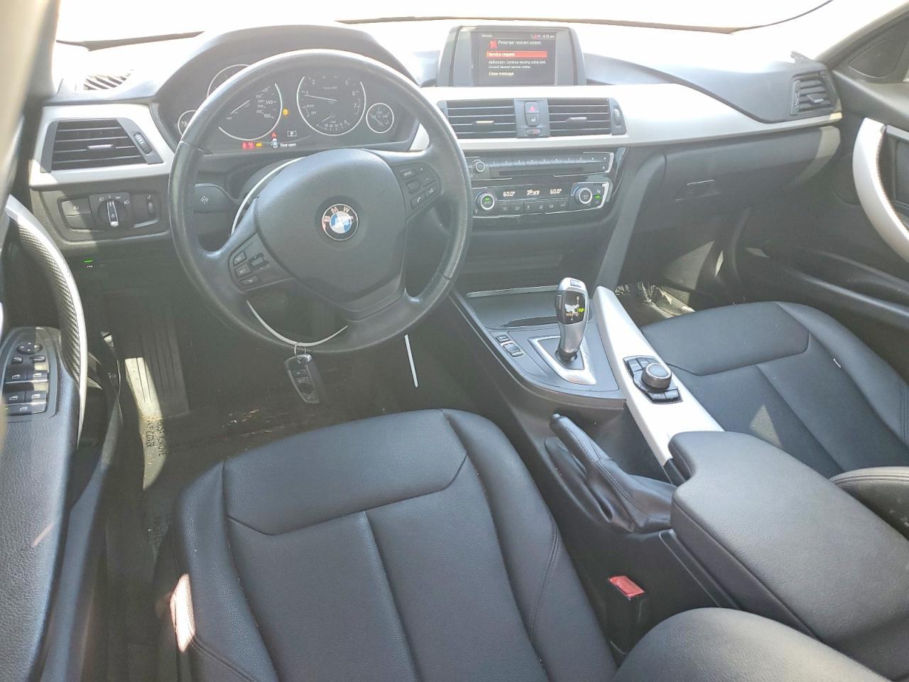 2018 BMW 320 I - zdjęcie 8