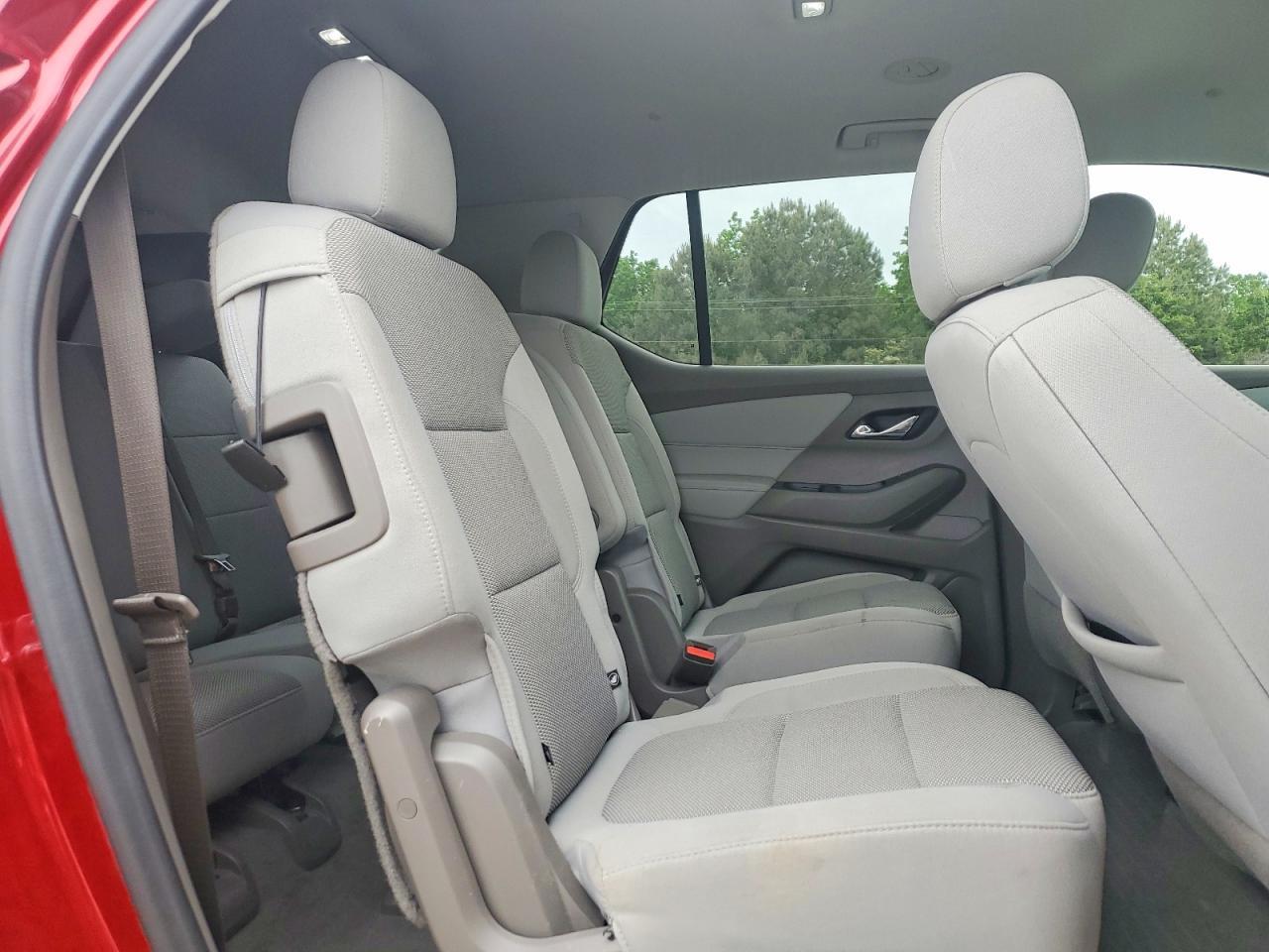 2021 Chevrolet Traverse Lt - zdjęcie 11