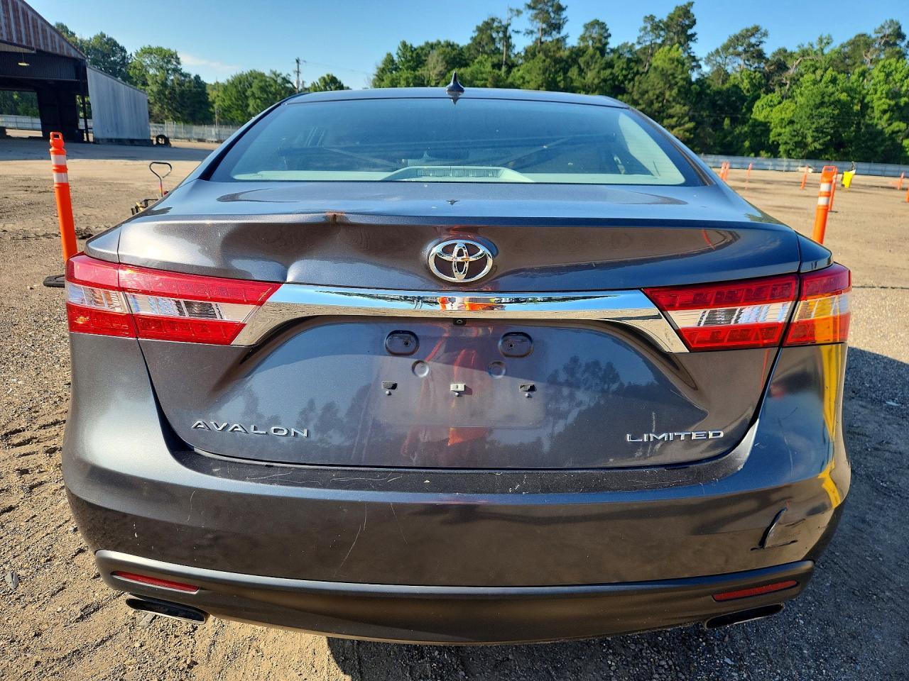 2014 Toyota Avalon Limited - zdjęcie 6
