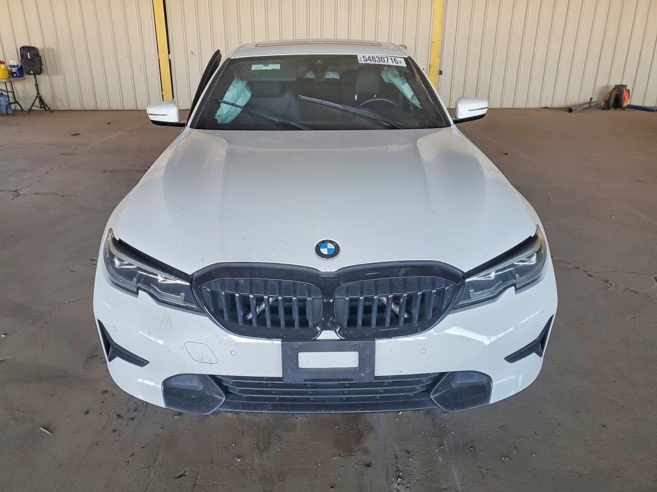 2021 BMW 330I - zdjęcie 5