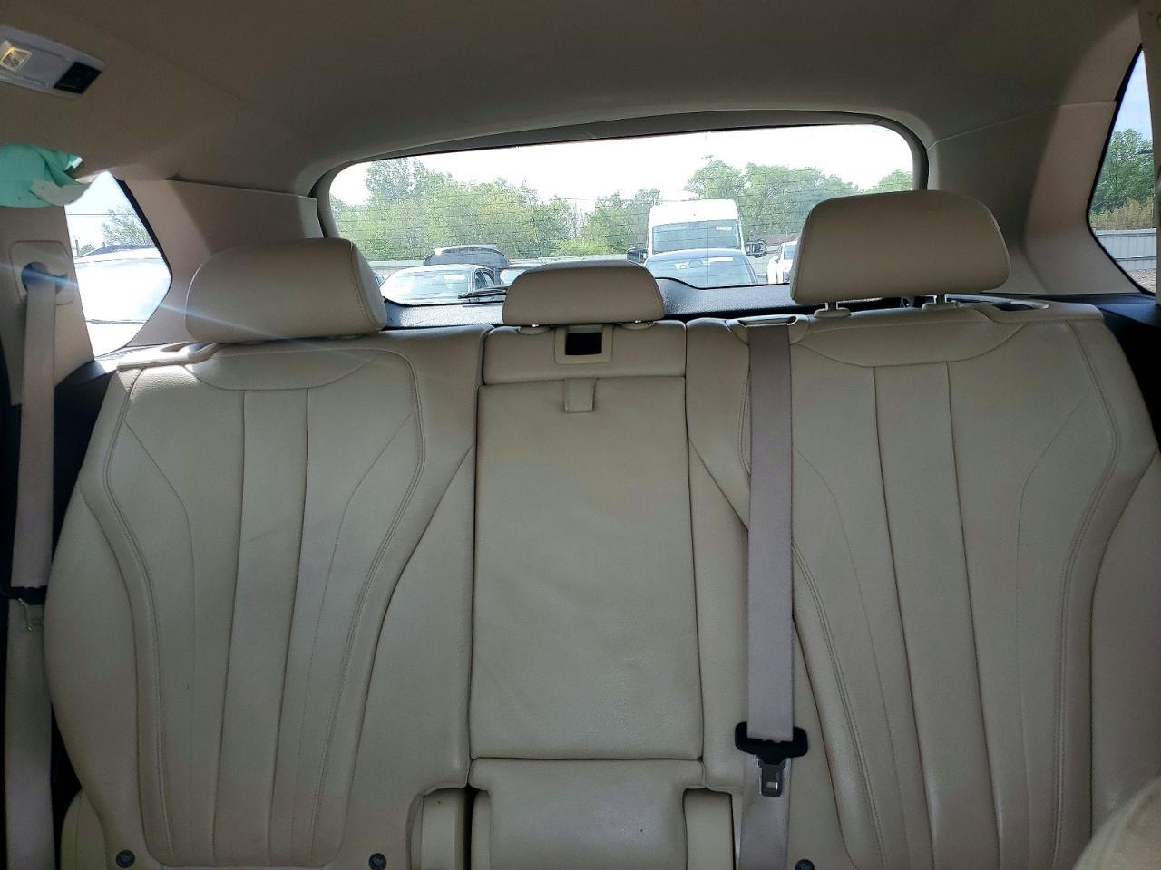 2016 BMW X5 xDrive35I - zdjęcie 10