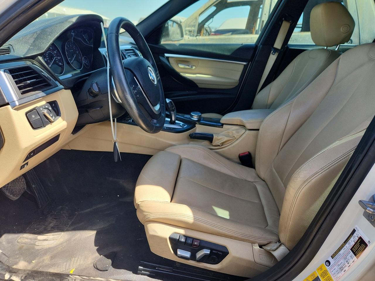 2018 BMW 330E - zdjęcie 7