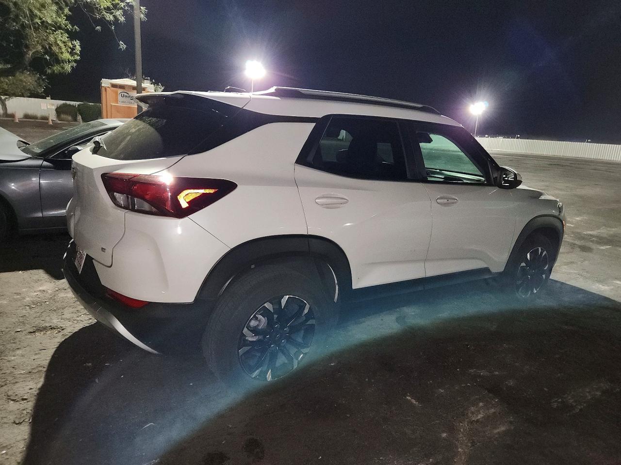 2022 Chevrolet Trailblazer Lt - zdjęcie 3