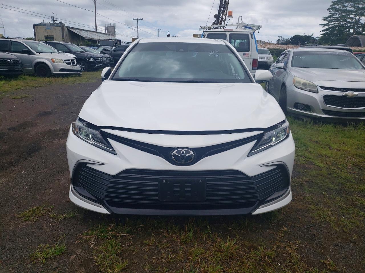 2023 Toyota Camry Le - zdjęcie 5