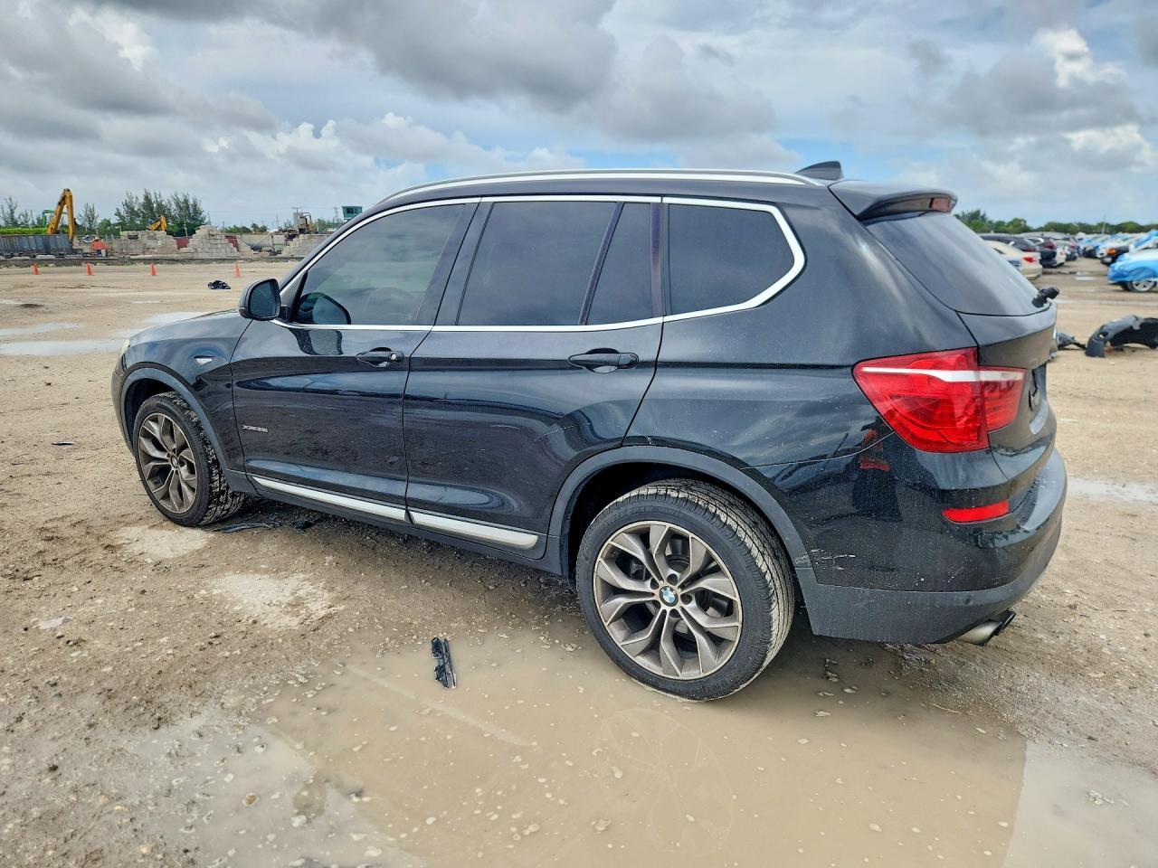 2016 BMW X3 xDrive35I - zdjęcie 2