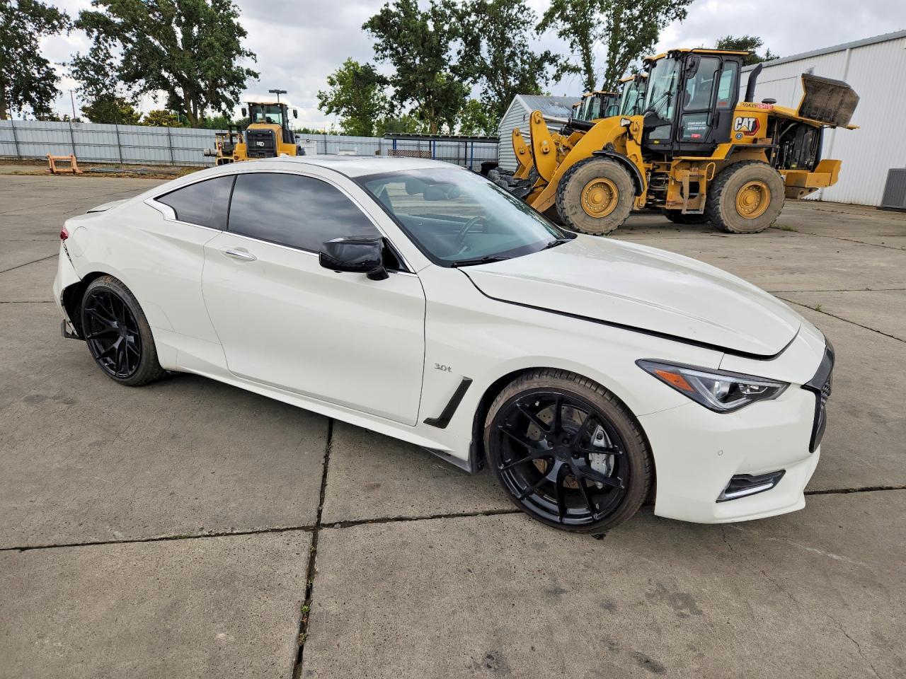 2017 Infiniti Q60 3.0T Sport - zdjęcie 4