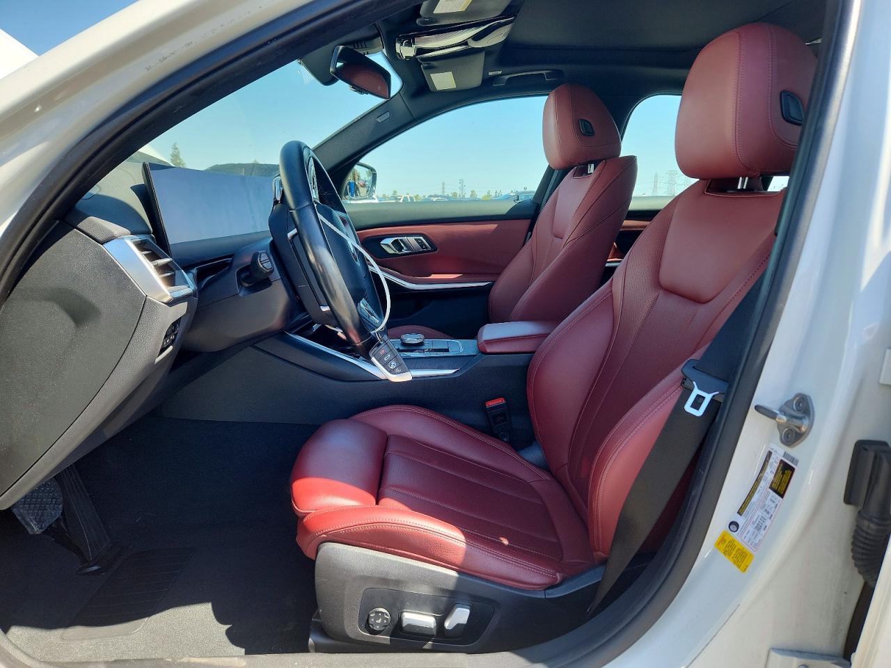 2023 BMW 330I - zdjęcie 7
