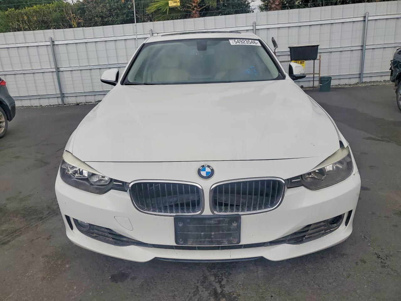 2015 BMW 328 I - zdjęcie 5