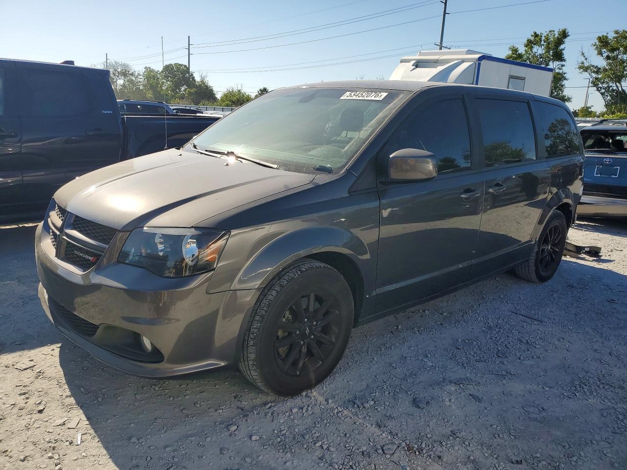 2020 Dodge Grand Caravan Gt - zdjęcie główne